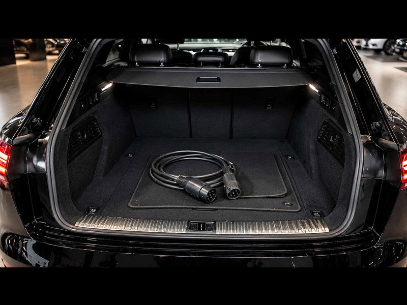 Audi E-tron e-tron Black Edition 55 Quattro 4WD 5dr 5dr Automatic 2026