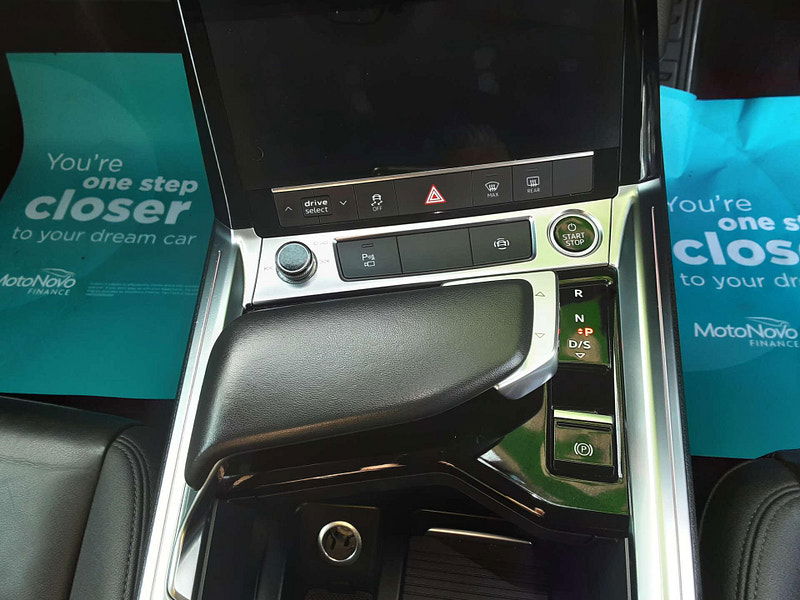 Audi E-tron e-tron Technik 50 Quattro 4WD 5dr 5dr Automatic 2025