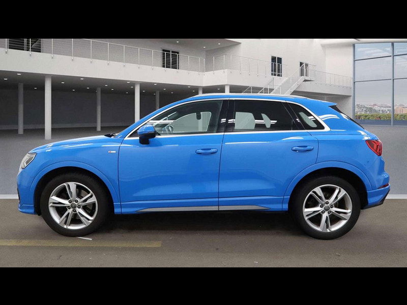 Audi Q3 2.0 Q3 S Line 40 TFSI Quattro Semi-Auto 4WD 5dr 5dr Automatic 2025