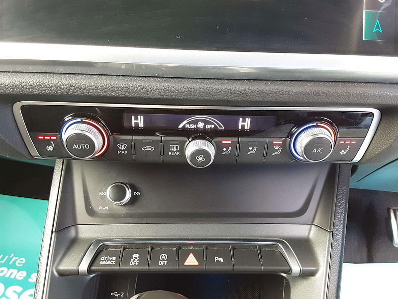 Audi Q3 2.0 Q3 S Line 40 TFSI Quattro Semi-Auto 4WD 5dr 5dr Automatic 2025