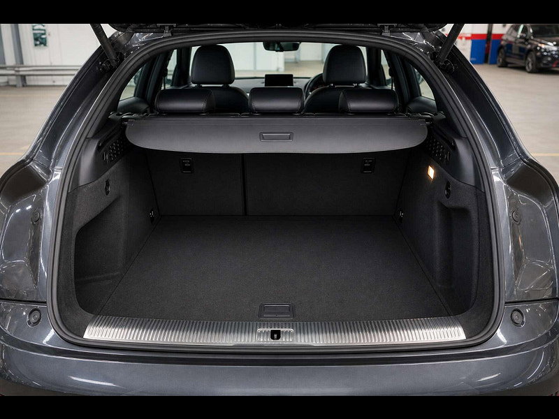 Audi Q3 2.0 Q3 S Line Nav TDI Quattro Semi-Auto 4WD 5dr 5dr Automatic 2026