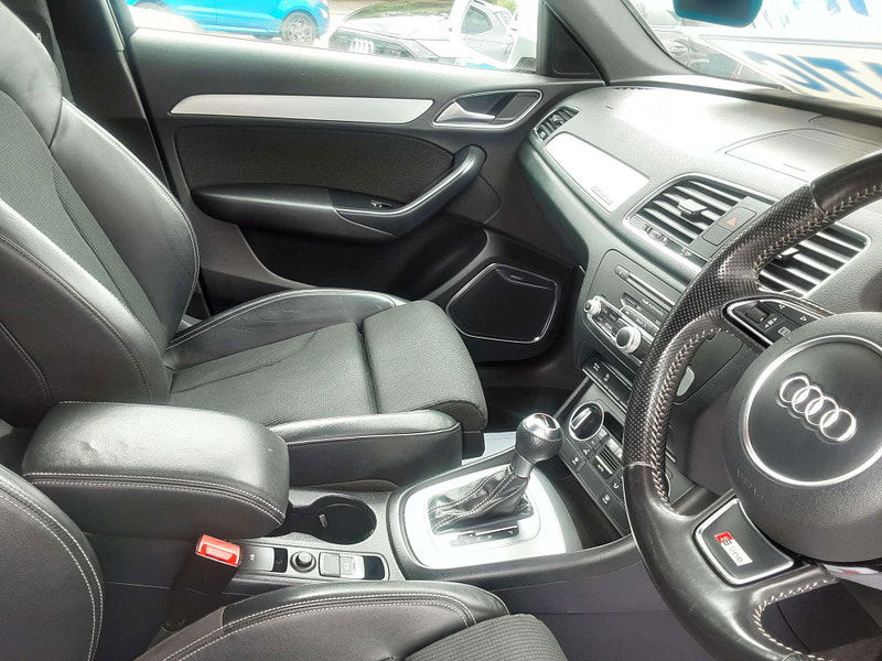 Audi Q3 2.0 Q3 S Line TDI Quattro Semi-Auto 4WD 5dr 5dr Automatic 2025