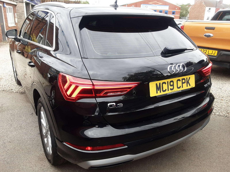 Audi Q3 2.0 Q3 Sport 35 TDI Semi-Auto 5dr 5dr Automatic 2026