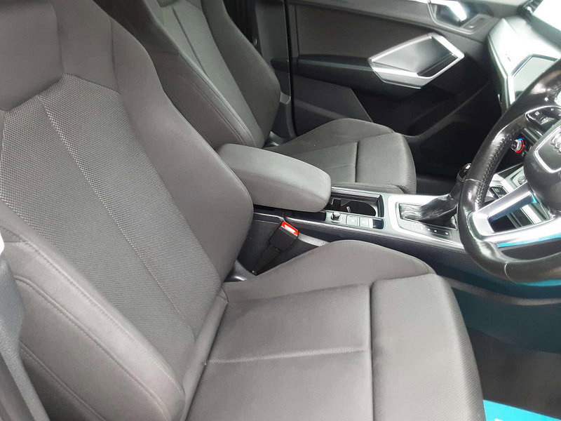 Audi Q3 2.0 Q3 Sport 35 TDI Semi-Auto 5dr 5dr Automatic 2026
