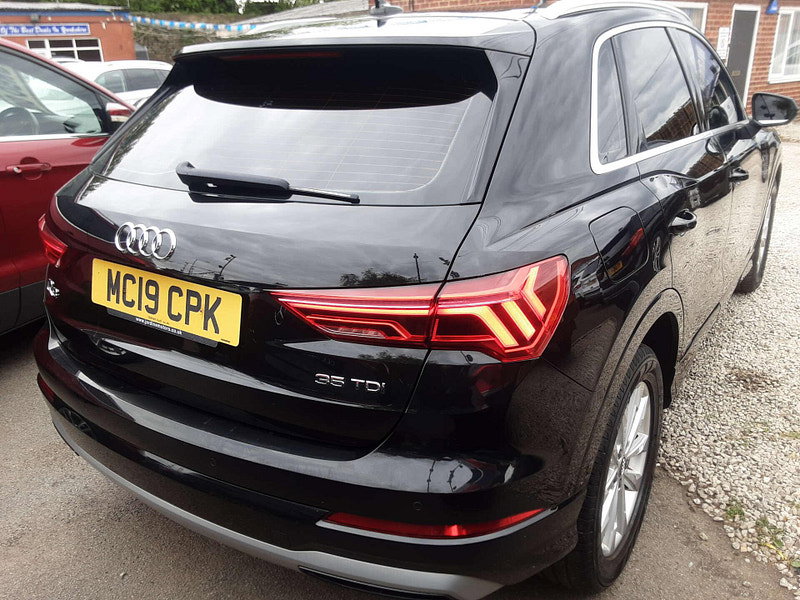 Audi Q3 2.0 Q3 Sport 35 TDI Semi-Auto 5dr 5dr Automatic 2026