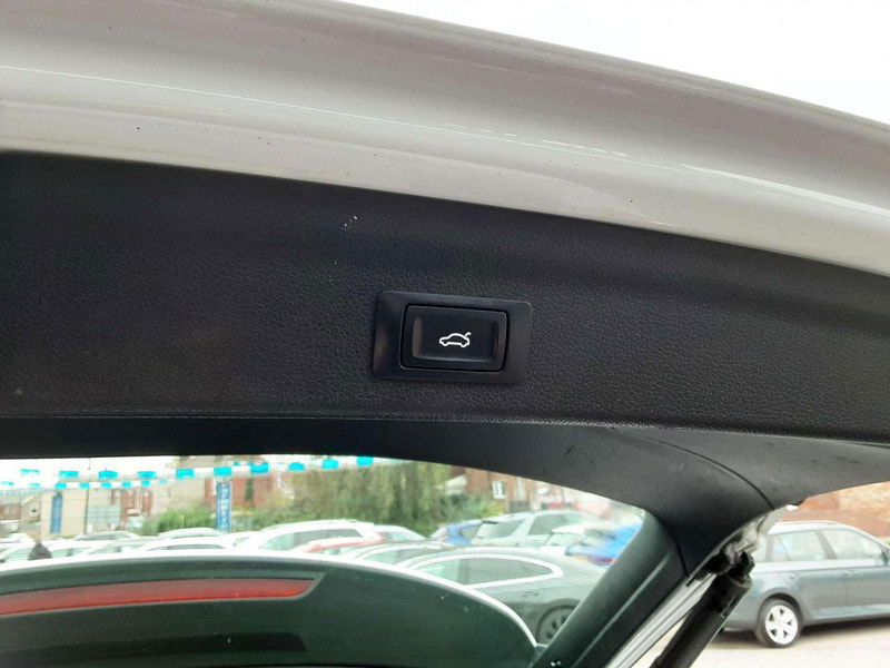 Audi Q3 2.0 TDI 35 Sport S Tronic Euro 6 (s/s) 5dr 5dr Automatic 2025