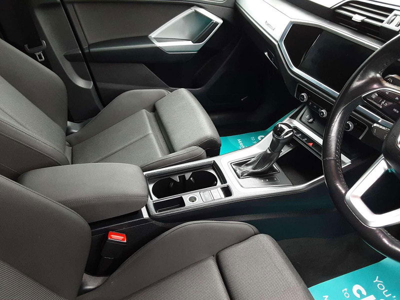 Audi Q3 2.0 TDI 35 Sport S Tronic Euro 6 (s/s) 5dr 5dr Automatic 2025