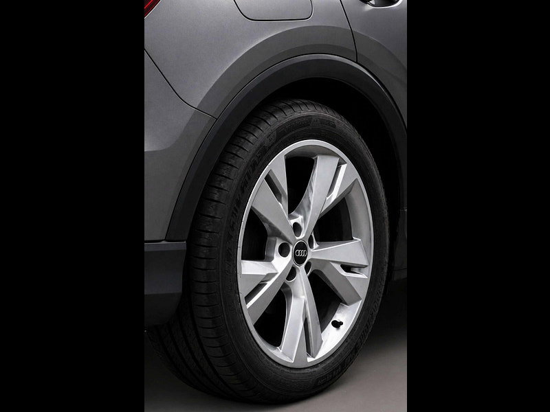 Audi Q4 E-TRON Q4 e-tron S Line 40 5dr 5dr Automatic 2026