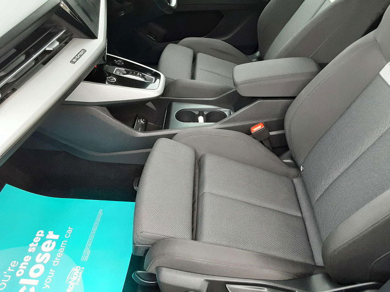 Audi Q4 E-TRON Q4 e-tron Sport 40 5dr 5dr Automatic 2026