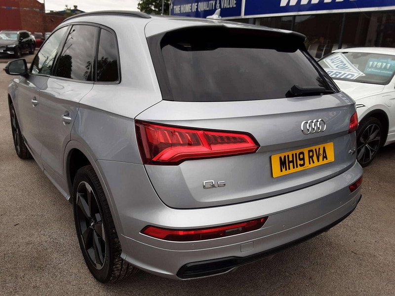 Audi Q5 2.0 Q5 Black Edition 40 TDI Quattro Semi-Auto 4WD 5dr 5dr Automatic 2026