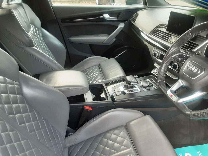 Audi Q5 2.0 Q5 PHEV Black Edition 50 TFSI E Quattro Semi-Auto 4WD 5dr 5dr Automatic 2025