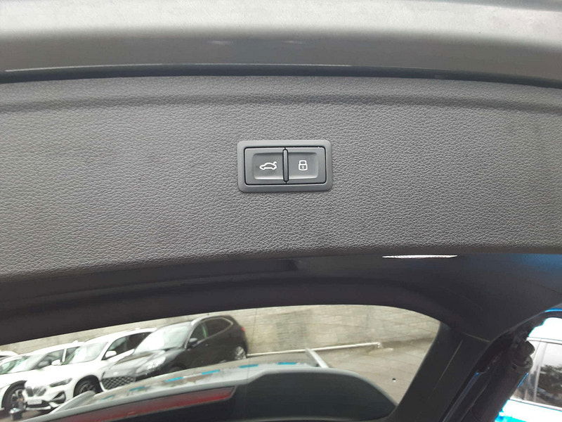 Audi Q5 2.0 Q5 PHEV Competition 55 TFSI E Quattro Semi-Auto 4WD 5dr 5dr Automatic 2026