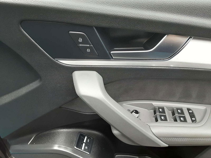 Audi Q5 2.0 Q5 PHEV Competition 55 TFSI E Quattro Semi-Auto 4WD 5dr 5dr Automatic 2026