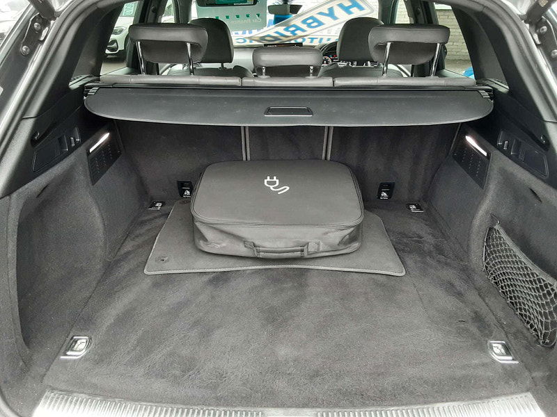 Audi Q5 2.0 Q5 PHEV Competition 55 TFSI E Quattro Semi-Auto 4WD 5dr 5dr Automatic 2025