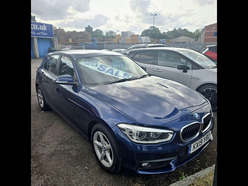 BMW 1 Series 1.5 118i SE Business Euro 6 (s/s) 5dr 5dr Manual 2025