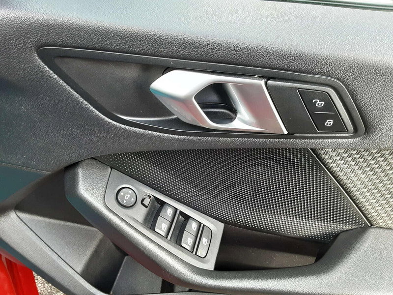 BMW 1 Series 2.0 118D SE Auto 5dr 5dr Automatic 2026