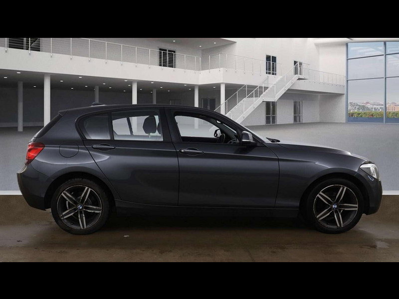 BMW 1 Series 2.0 118d Sport Auto 5dr 5dr Automatic 2026