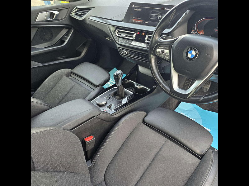 BMW 2 Series 1.5 218I Sport 4dr 4dr Manual 2025
