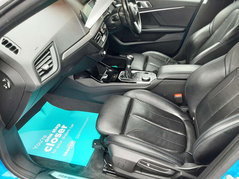 BMW 2 Series 2.0 218D M Sport 4dr 4dr Manual 2025