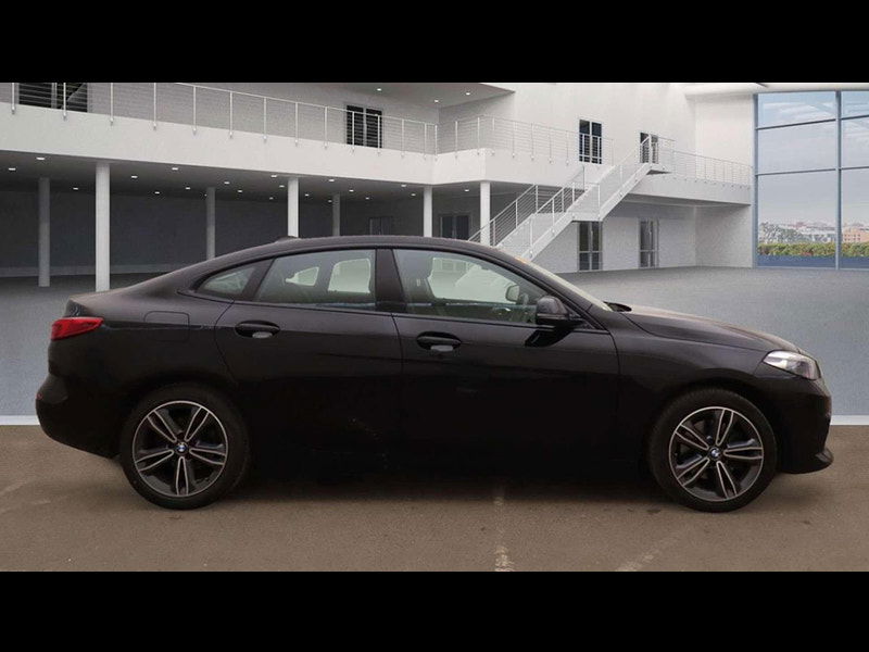 BMW 2 Series 2.0 218D Sport 4dr 4dr Manual 2025