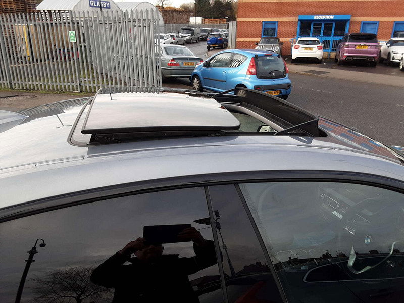 BMW 2 Series 2.0 220D Sport Auto 4dr 4dr Automatic 2026