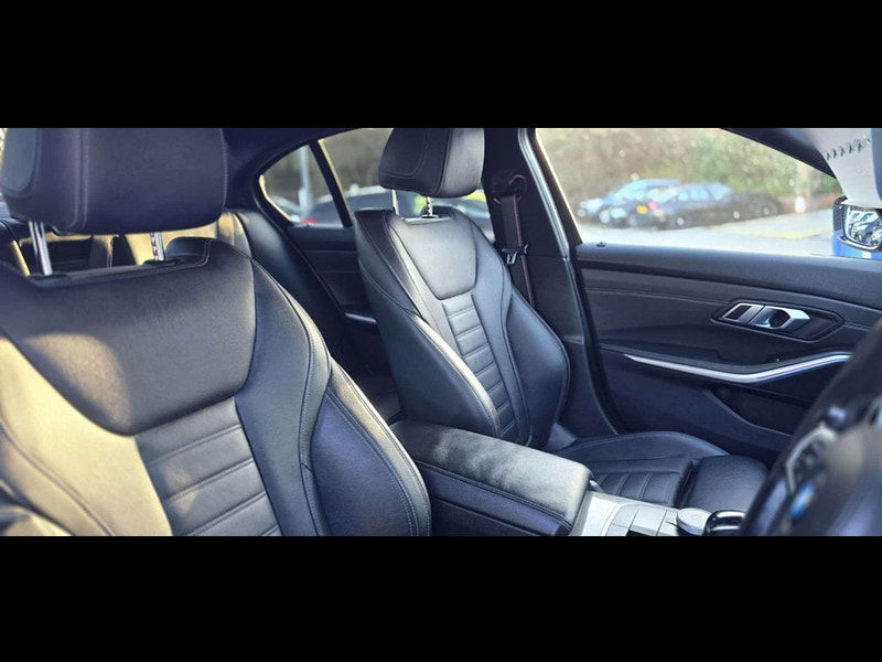BMW 3 Series 2.0 330e 12kWh M Sport Pro Edition Auto Euro 6 (s/s) 4dr 4dr Automatic 2025