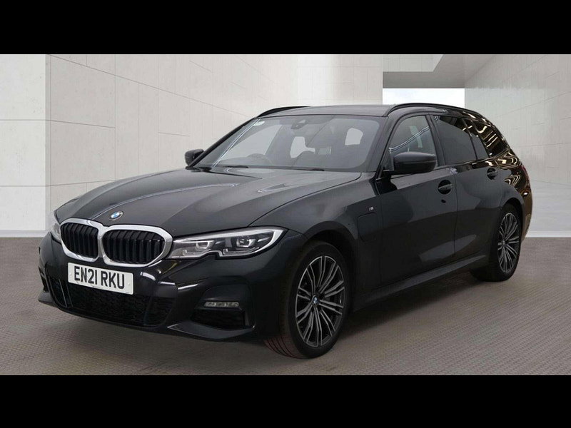 BMW 3 Series 2.0 330e M Sport Auto 5dr 5dr Automatic 2026