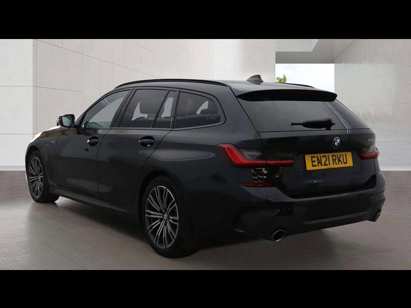 BMW 3 Series 2.0 330e M Sport Auto 5dr 5dr Automatic 2026