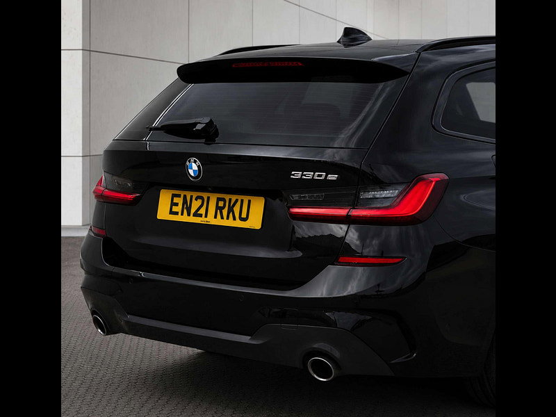 BMW 3 Series 2.0 330e M Sport Auto 5dr 5dr Automatic 2026