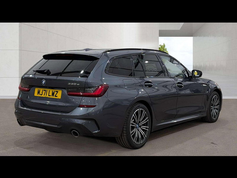 BMW 3 Series 2.0 330e M Sport Auto 5dr 5dr Automatic 2026