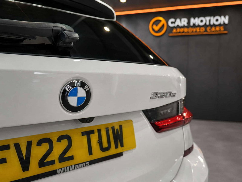 BMW 3 Series 2.0 330e M Sport Auto 5dr 5dr Automatic 2026