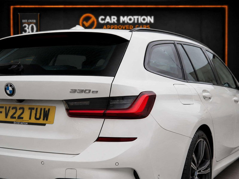 BMW 3 Series 2.0 330e M Sport Auto 5dr 5dr Automatic 2026