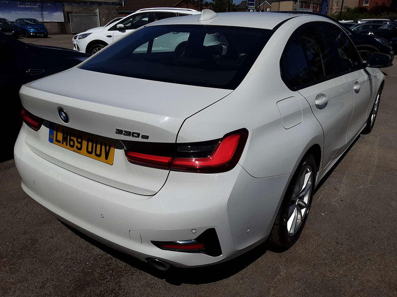 BMW 3 Series 2.0 330e SE Professional Auto 4dr 4dr Automatic 2025