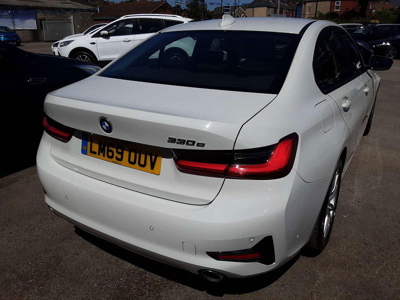 BMW 3 Series 2.0 330e SE Professional Auto 4dr 4dr Automatic 2025