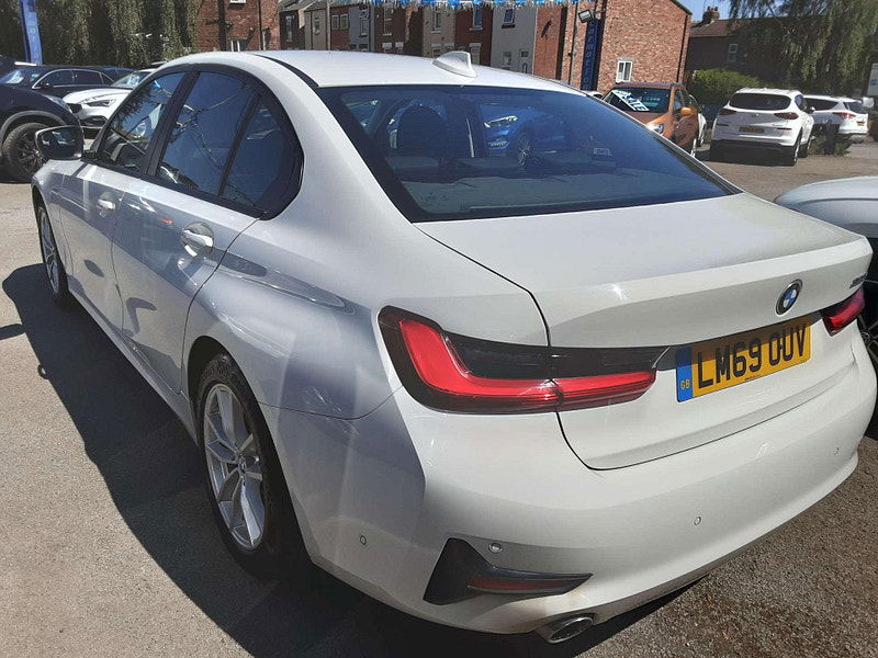 BMW 3 Series 2.0 330e SE Professional Auto 4dr 4dr Automatic 2025