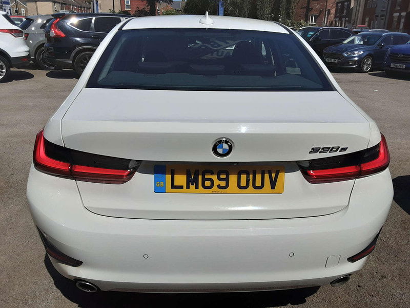 BMW 3 Series 2.0 330e SE Professional Auto 4dr 4dr Automatic 2025