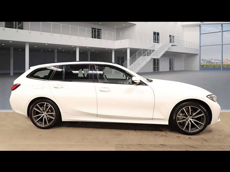 BMW 3 Series 2.0 330e Sport Professional Auto 5dr 5dr Automatic 2025