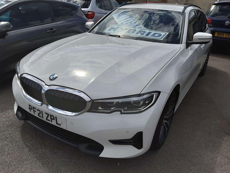 BMW 3 Series 2.0 330e Sport Professional Auto 5dr 5dr Automatic 2025