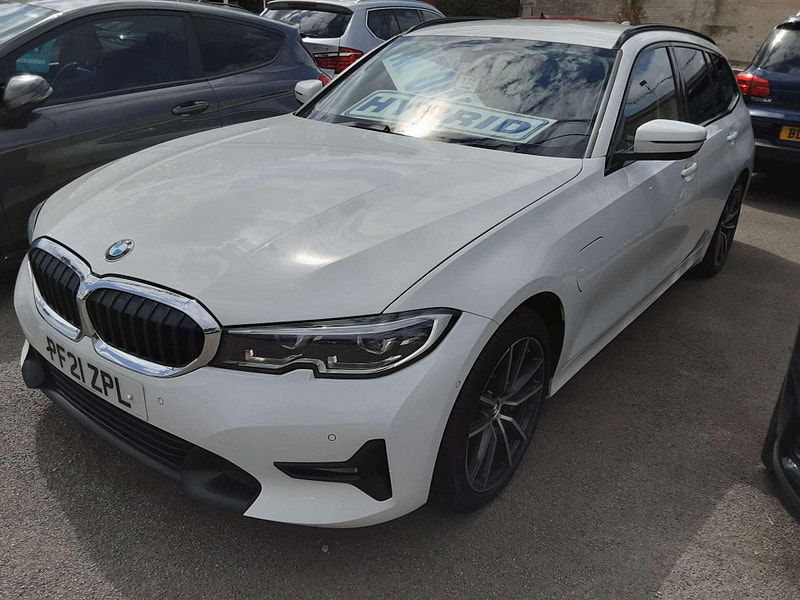 BMW 3 Series 2.0 330e Sport Professional Auto 5dr 5dr Automatic 2025