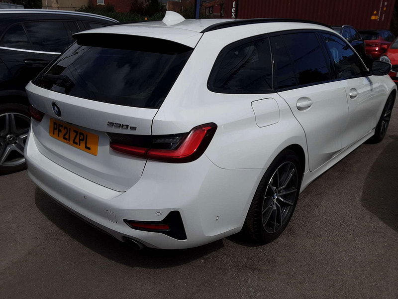 BMW 3 Series 2.0 330e Sport Professional Auto 5dr 5dr Automatic 2025