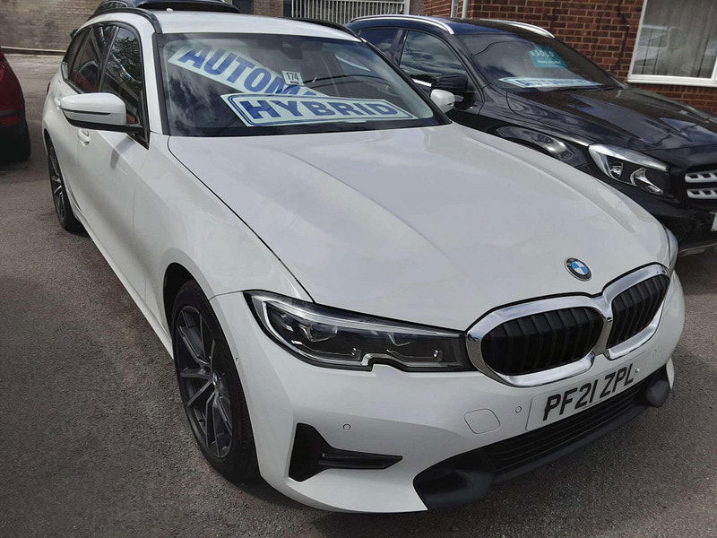 BMW 3 Series 2.0 330e Sport Professional Auto 5dr 5dr Automatic 2025