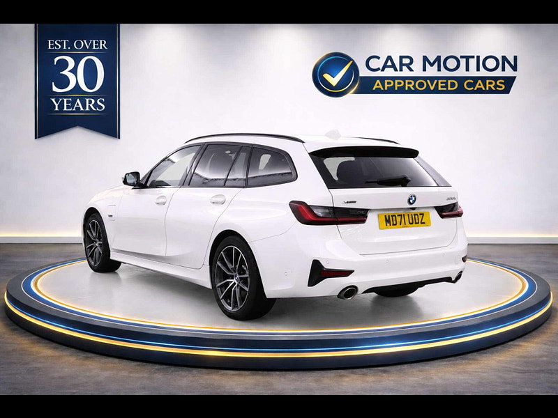 BMW 3 Series 2.0 330e xDrive Sport Professional Auto 4WD 5dr 5dr Automatic 2026