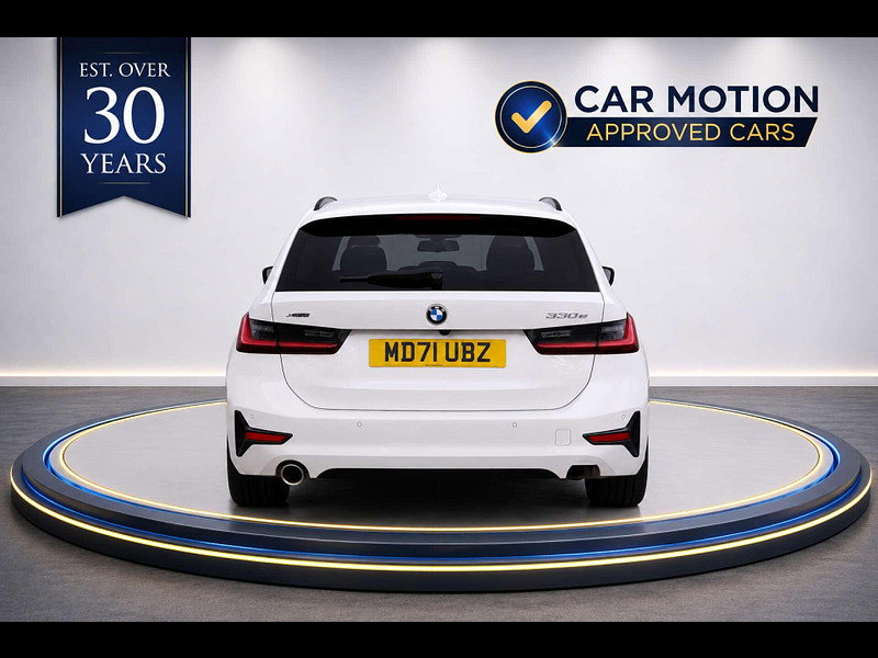 BMW 3 Series 2.0 330e xDrive Sport Professional Auto 4WD 5dr 5dr Automatic 2026