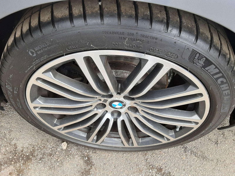 BMW 5 Series 2.0 520d xDrive M Sport Auto 4WD 5dr 5dr Automatic 2025