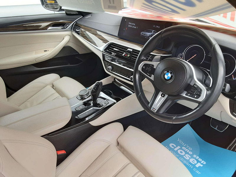 BMW 5 Series 2.0 520d xDrive M Sport Auto 4WD 5dr 5dr Automatic 2025