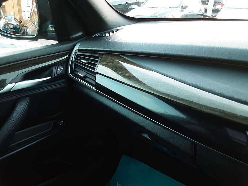 BMW X5 3.0 X5 xDrive 40d SE Auto 4WD 5dr 5dr Automatic 2025