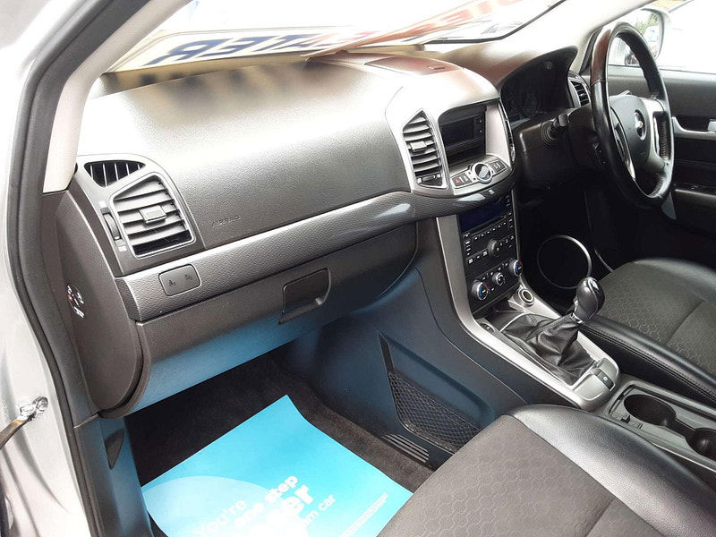 Chevrolet Captiva 2.2 Captiva LT VCDI 4WD 5dr 5dr Manual 2025