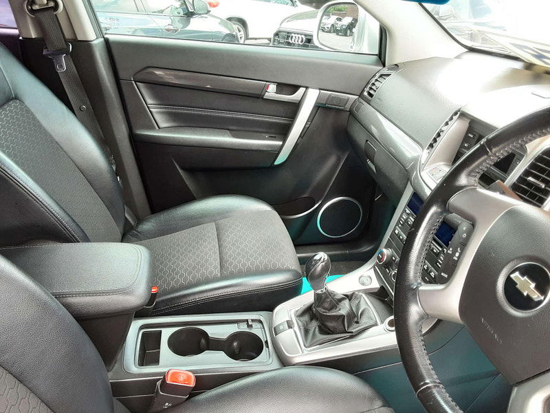 Chevrolet Captiva 2.2 Captiva LT VCDI 4WD 5dr 5dr Manual 2025