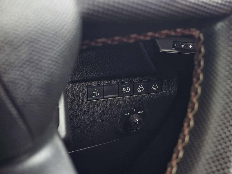 DS 7 CROSSBACK 1.6 DS7 Crossback Performance Line PHEV Auto 5dr 5dr Automatic 2026