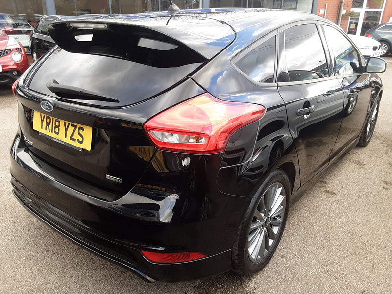 Ford Focus 1.0T EcoBoost ST-Line Euro 6 (s/s) 5dr 5dr Manual 2024